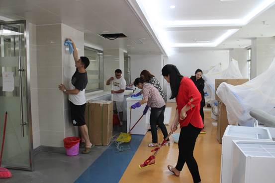 说明: C:\Users\Administrator\Desktop\欧洲杯正规下单平台开展环境卫生大清扫实践活动\欧洲杯正规下单平台开展环境卫生大清扫实践活动\IMG_3740.JPG
